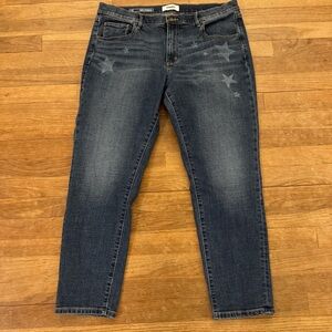 Sonoma Girlfriend medium wash stamped mid rise straight leg jeans size 12
 b41